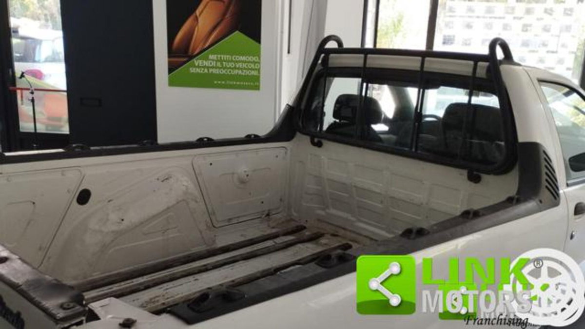 Fiat Strada 1.9 diesel Pick-up (16)