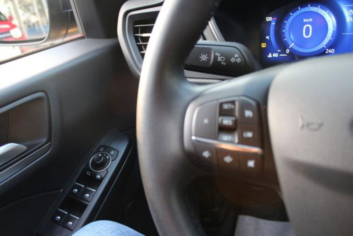 Ford Kuga 2.5 Full Hybrid 190 CV CVT AWD ST-Line X (16)