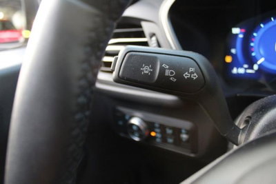 Ford Kuga 2.5 Full Hybrid 190 CV CVT AWD ST-Line X (17)