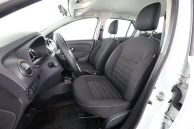 Dacia Logan MCV 1.0 SCe 12V 75CV (2)