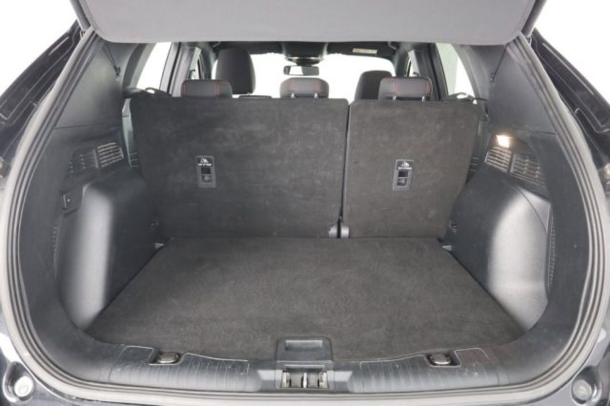 Ford Kuga 2.5 Plug In Hybrid 225 CV CVT 2WD ST-Line (6)