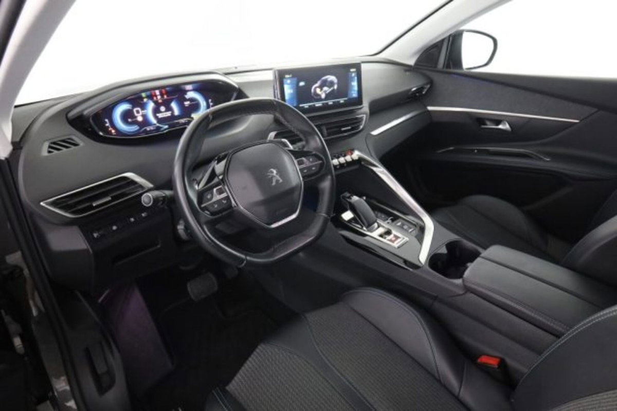 Peugeot 3008 Hybrid 225 e-EAT8 Allure