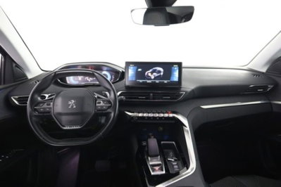 Peugeot 3008 Hybrid 225 e-EAT8 Allure (4)