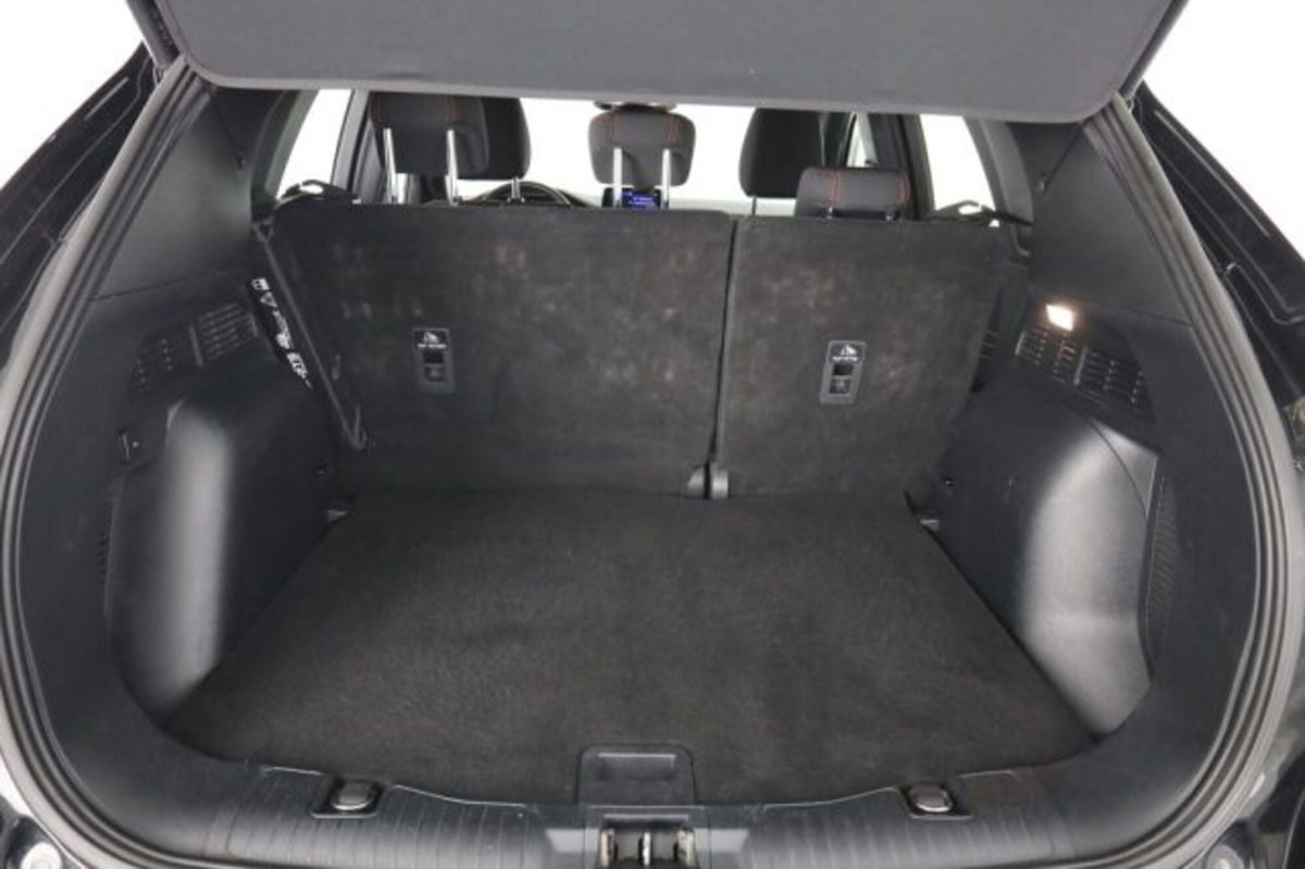 Ford Kuga 2.5 Plug In Hybrid 225 CV CVT 2WD ST-Line (6)