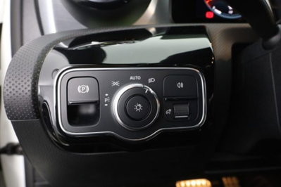 Mercedes-Benz Classe A 180 d Automatic Premium (17)