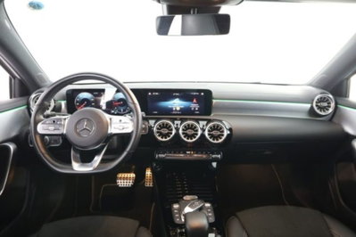 Mercedes-Benz Classe A 180 d Automatic Premium (4)