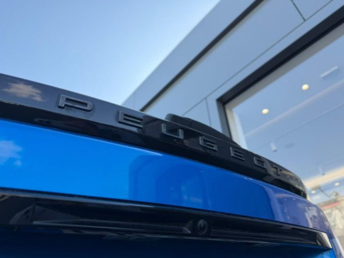 Peugeot 2008 1.2 puretech GT s&s 130cv eat8 (5)