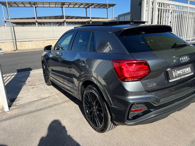 Audi Q2 Q2 35 TDI quattro S tronic Identity Black (5)