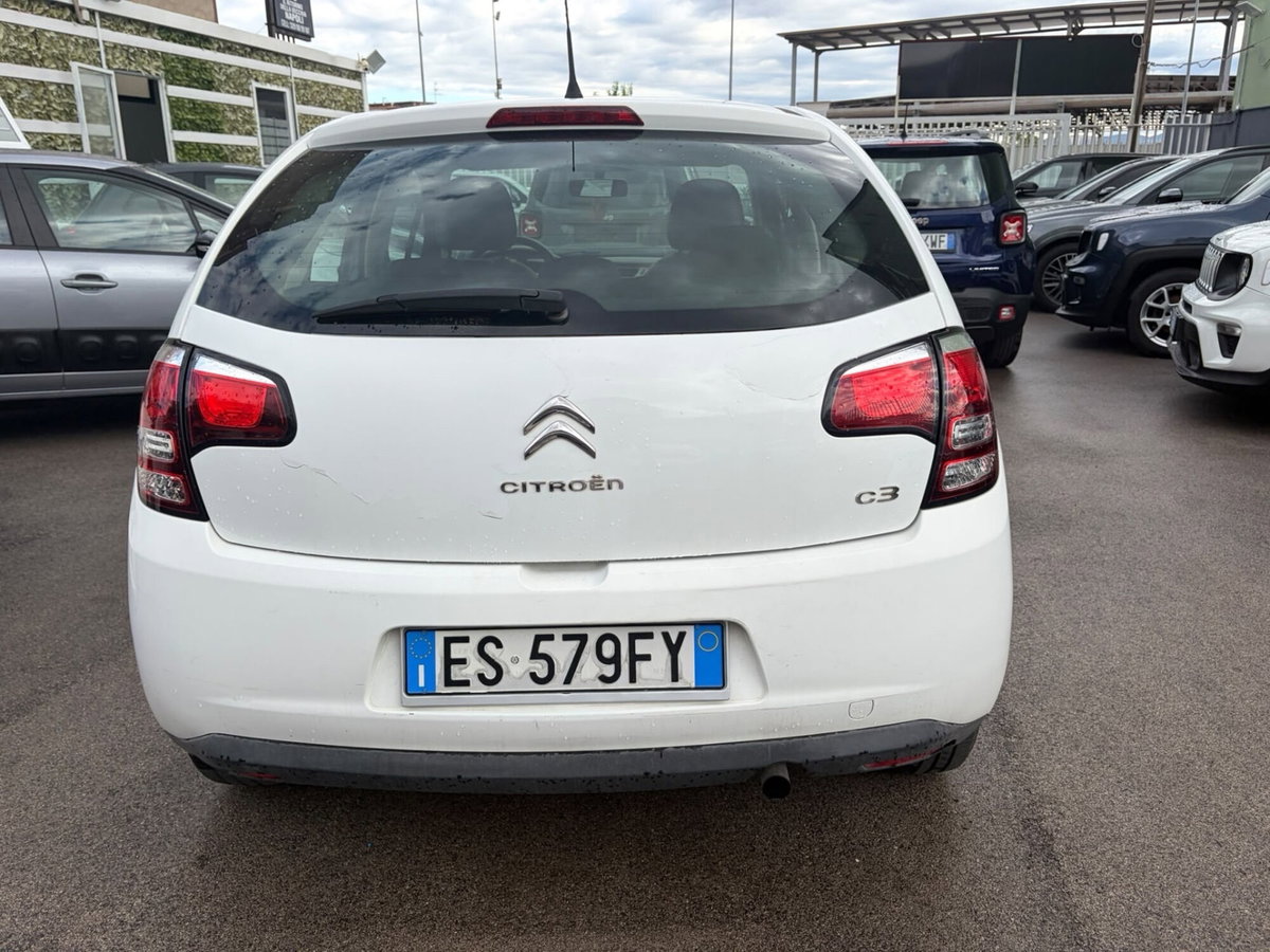 Citroen C3 1.2 VTi 82 Exclusive (4)