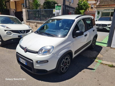 Fiat Panda 1.0 FireFly S&S Hybrid City Life usata
