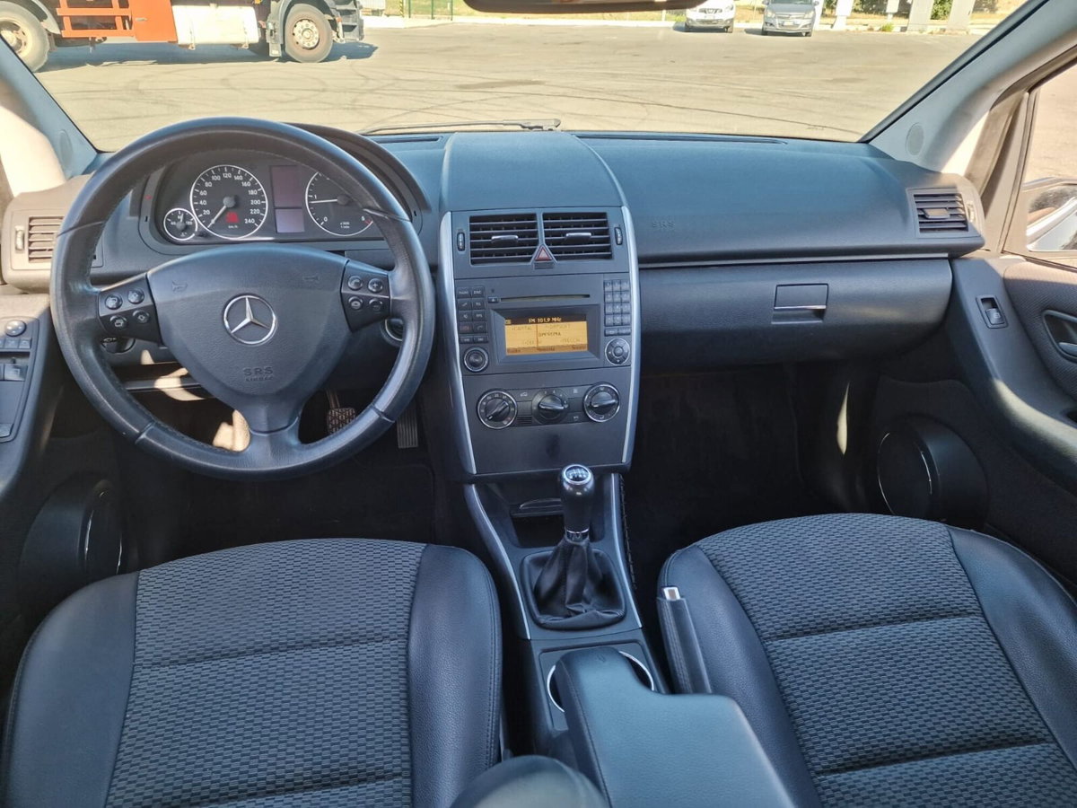 Mercedes-Benz Classe A 180 CDI Avantgarde (6)