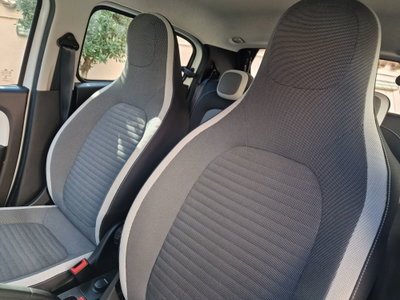 Renault Twingo SCe 65 CV Intens (10)