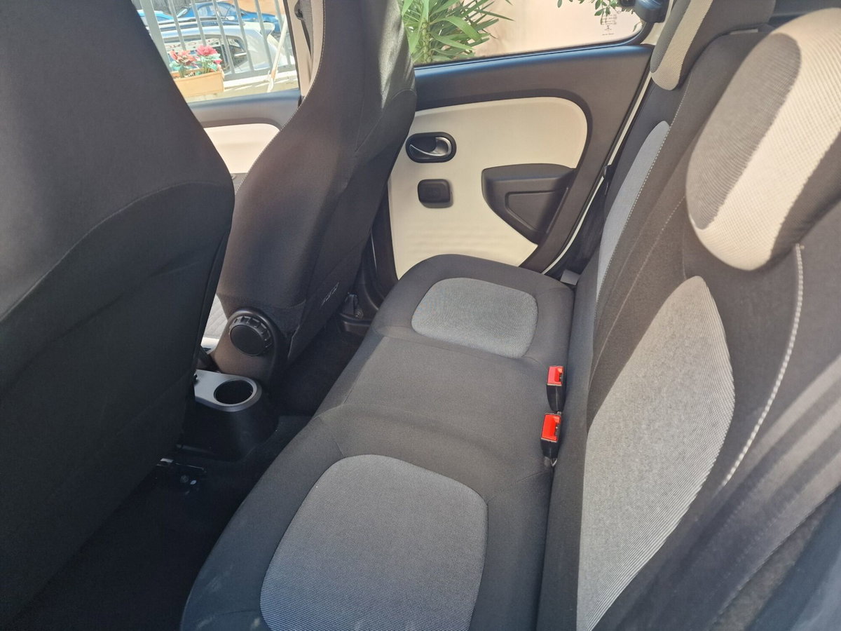 Renault Twingo SCe 65 CV Intens (11)