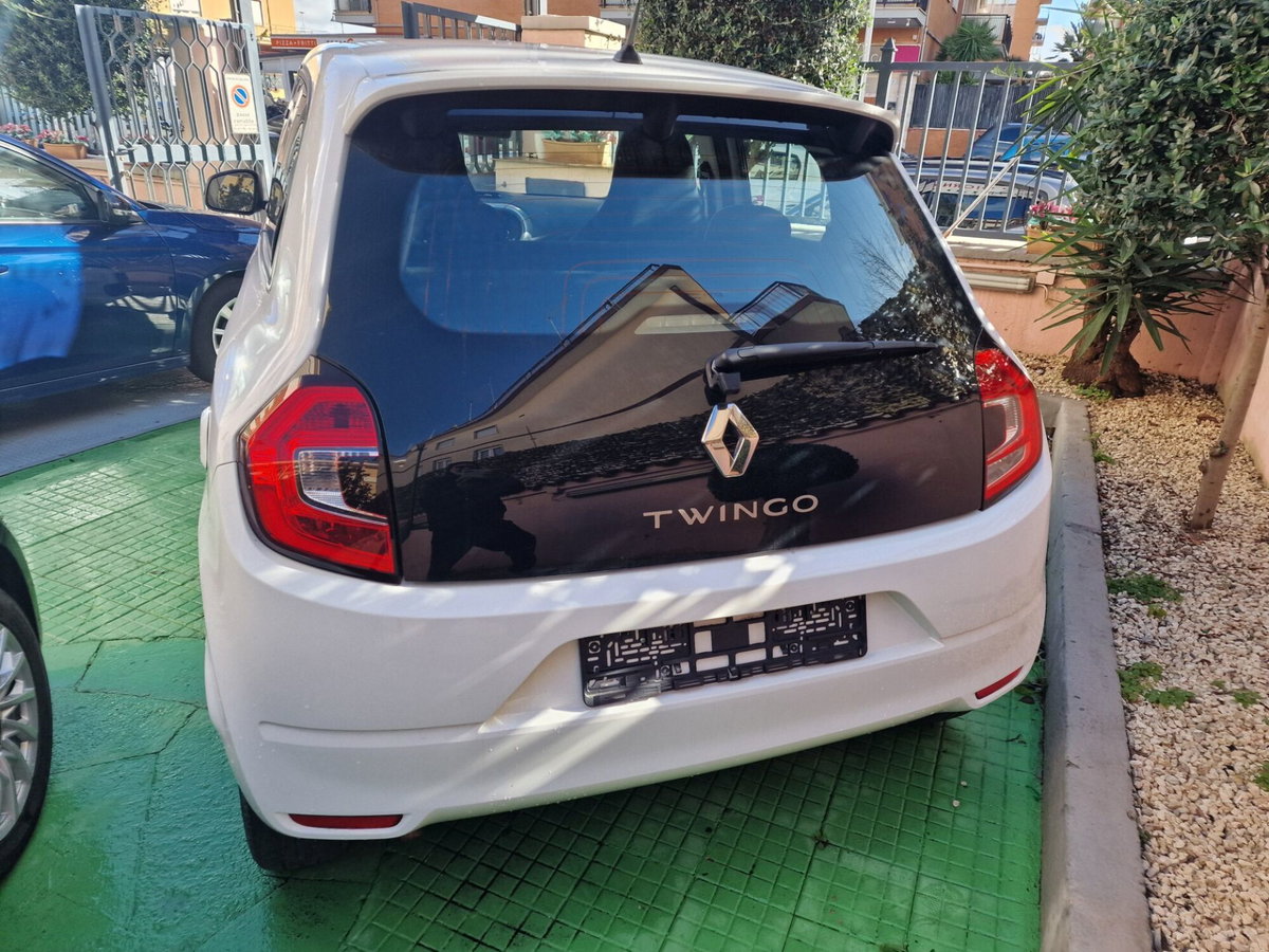 Renault Twingo SCe 65 CV Intens (5)
