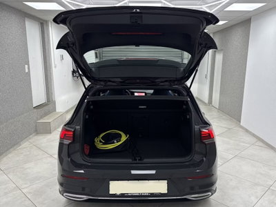 Volkswagen Golf 1.4 GTE DSG Plug-In Hybrid (4)