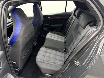 Volkswagen Golf 1.4 GTE DSG Plug-In Hybrid (8)