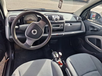 smart Fortwo 1000 52 kW MHD coupé pulse (11)