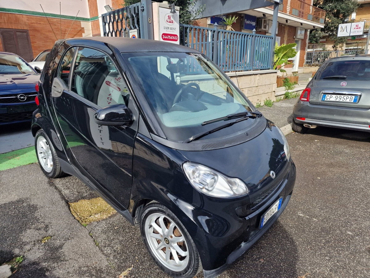 smart Fortwo 1000 52 kW MHD coupé pulse (2)