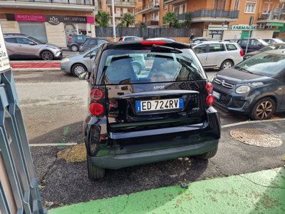 smart Fortwo 1000 52 kW MHD coupé pulse (4)