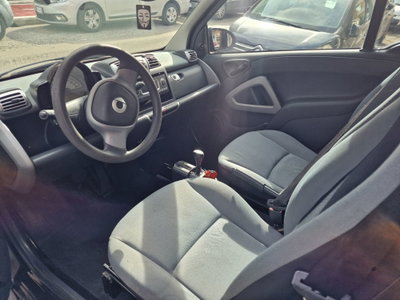 smart Fortwo 1000 52 kW MHD coupé pulse (9)
