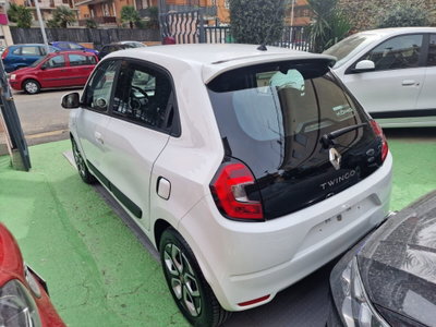 Renault Twingo SCe 65 CV Intens (2)