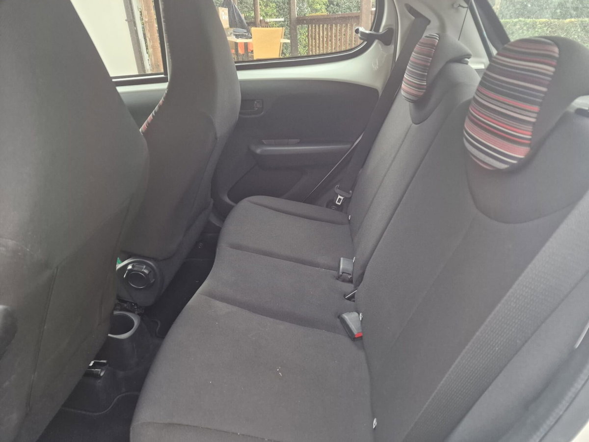 Citroen C1 Airscape C1 Airscape VTi 72 5 porte Shine (8)