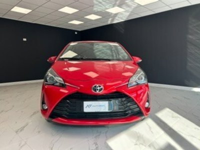 Toyota Yaris 1.0 72 CV 5 porte Lounge (2)