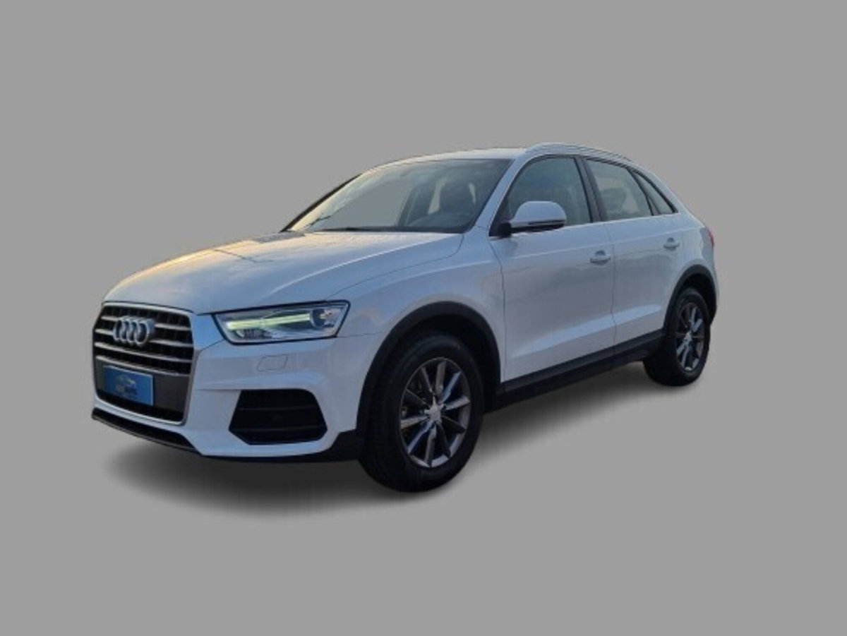 Audi Q3 2.0 TDI 120 CV Business (3)