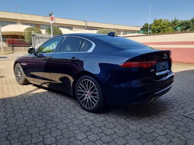 Jaguar XE 2.0 D 204 CV aut. SE (5)