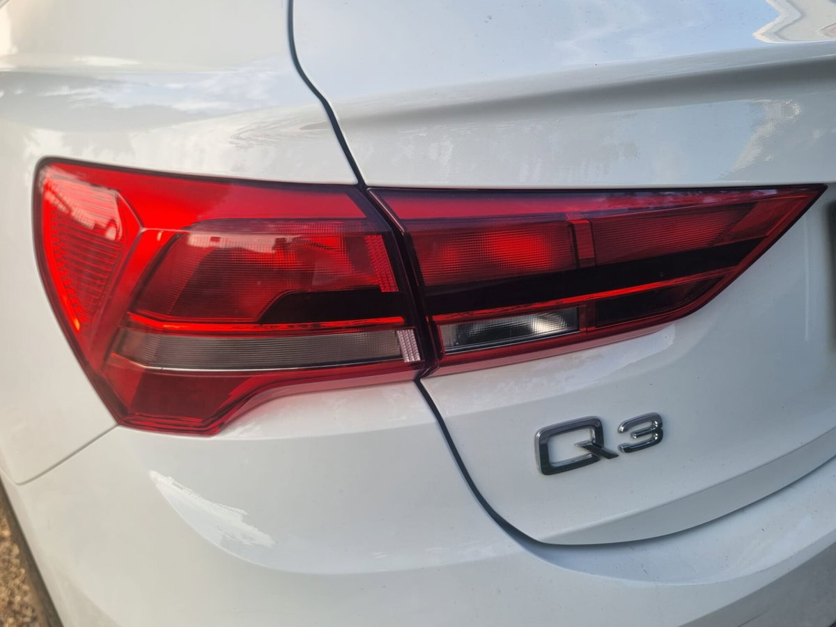 Audi Q3 Sportback 35 TFSI S tronic Business Plus (12)