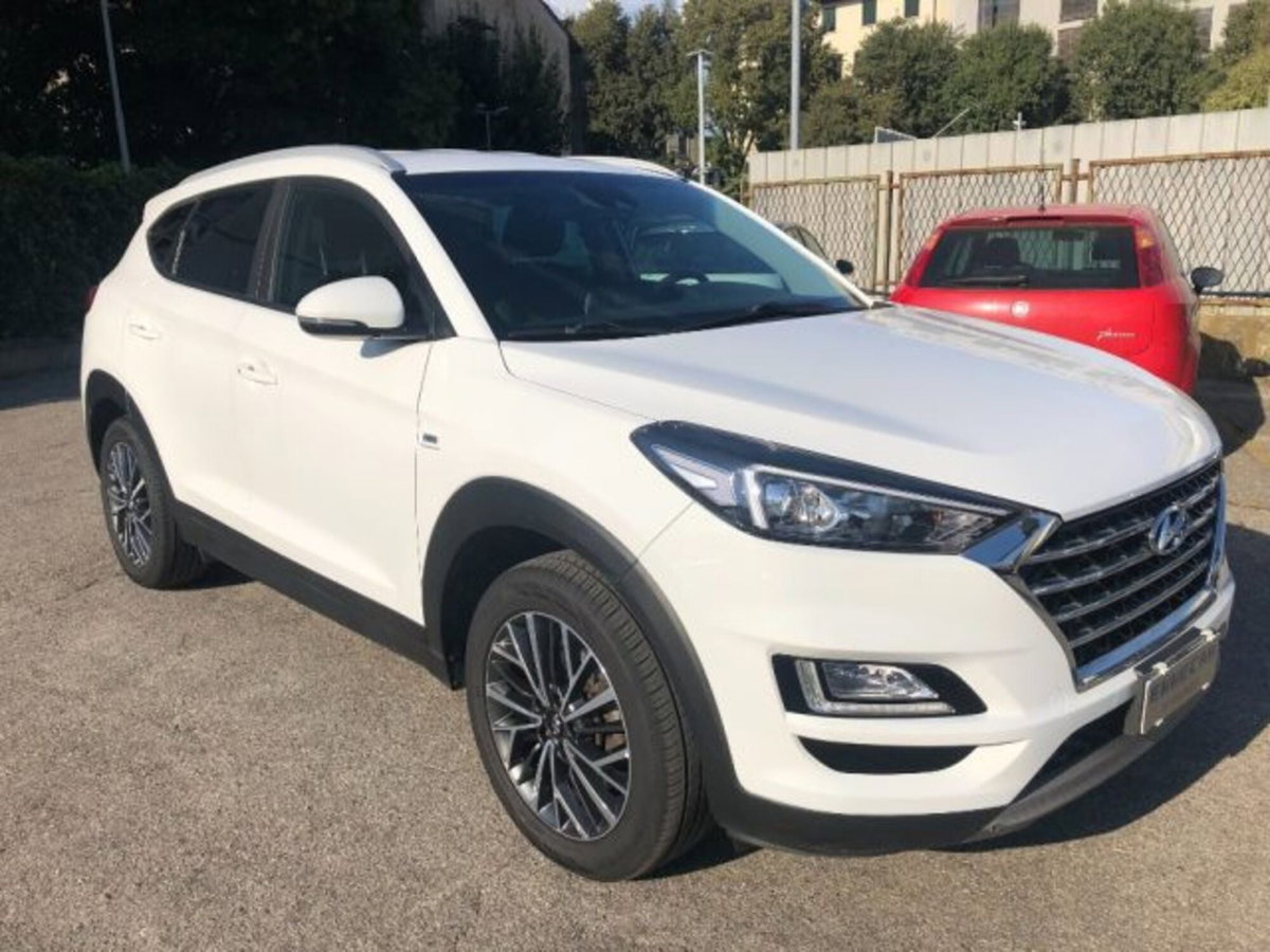 Hyundai Tucson 1.7 CRDi DCT XPossible (2)