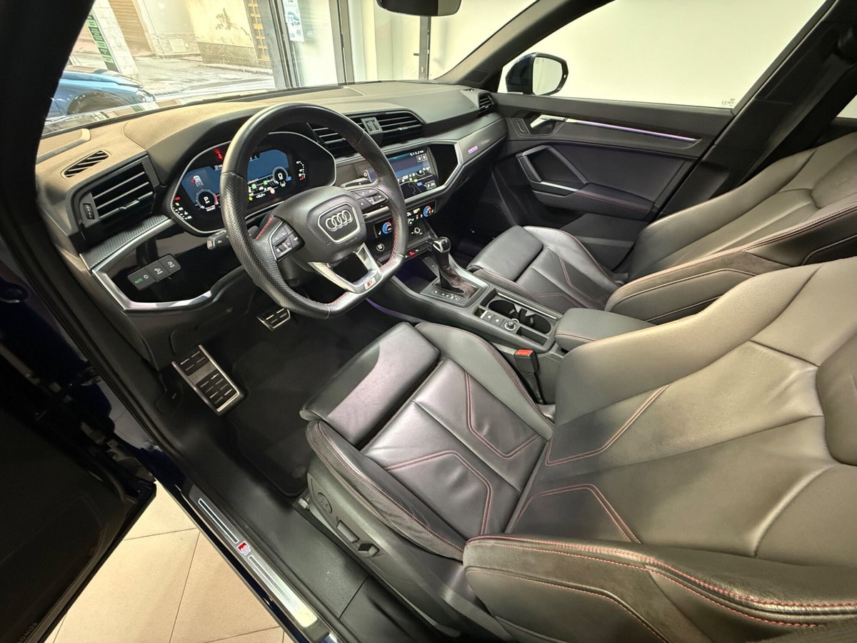 Audi Q3 Sportback 40 TDI quattro S tronic S line edition (16)