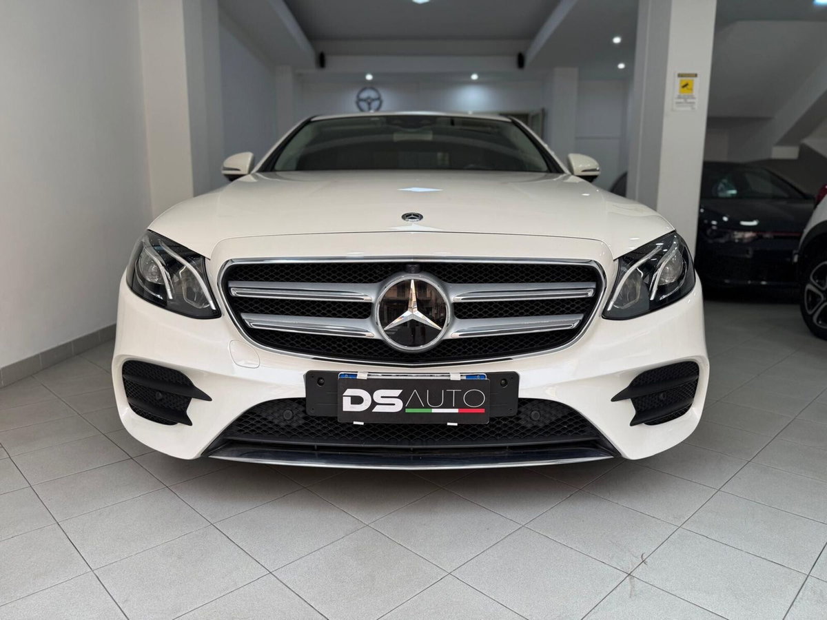 Mercedes-Benz Classe E 220 d 4Matic Auto AMG Line (2)