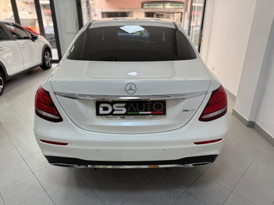Mercedes-Benz Classe E 220 d 4Matic Auto AMG Line (9)