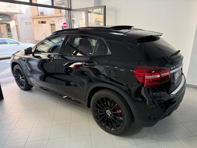 Mercedes-Benz GLA SUV 200 d Automatic Premium (10)
