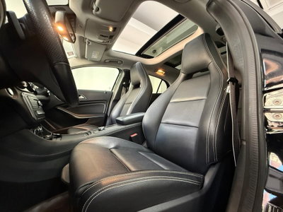 Mercedes-Benz GLA SUV 200 d Automatic Premium (19)