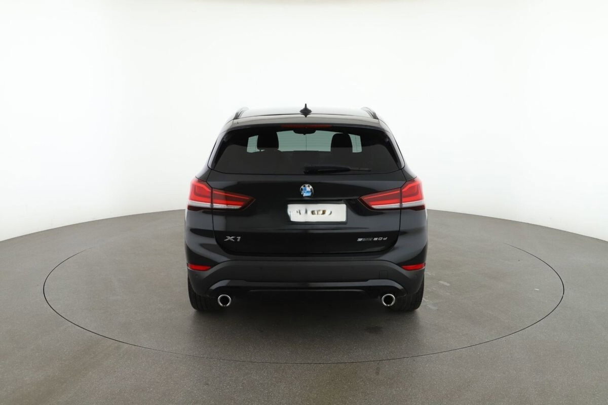 BMW X1 sDrive20d Msport (8)