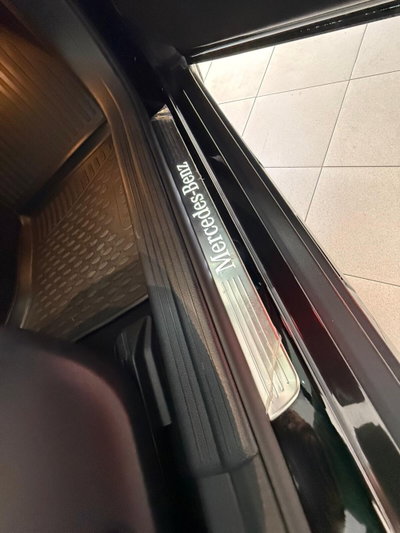 Mercedes-Benz GLA SUV 200 d Automatic Premium (15)
