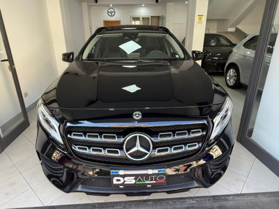 Mercedes-Benz GLA SUV 200 d Automatic Premium (4)