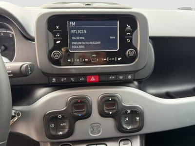 Fiat Panda 1.0 FireFly S&S Hybrid City Cross (17)