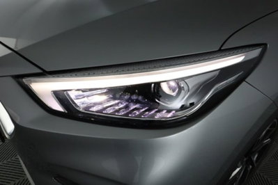 Mg ZS (2021-->) ZS 1.0T-GDI aut. Comfort (9)