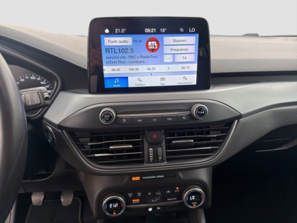 Ford Focus 1.0 EcoBoost Hybrid 125 CV Powershift 5p. Active Style (17)