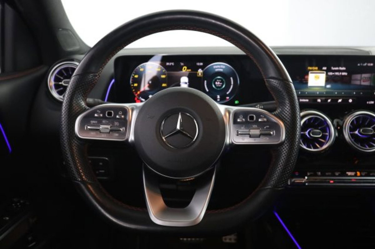 Mercedes-Benz CLA Shooting Brake 200 d Automatic 4Matic Shooting Brake Premium (5)
