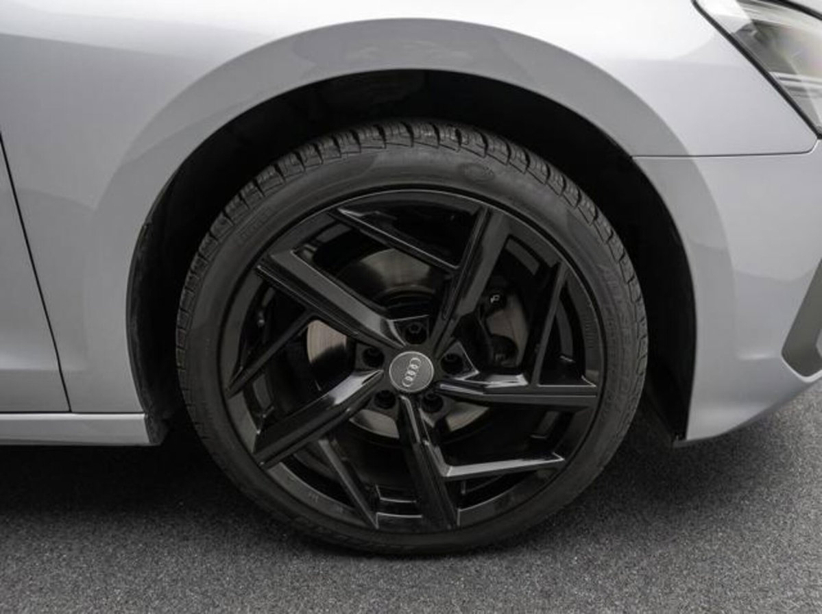 Audi A3 Sportback 35 TFSI S tronic Business Advanced (3)