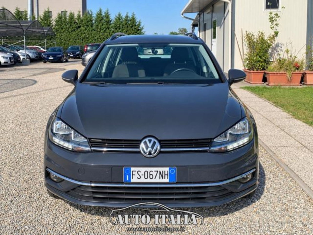 Volkswagen Golf Variant 1.6 TDI 115 CV DSG Executive BlueMotion Tech. (2)