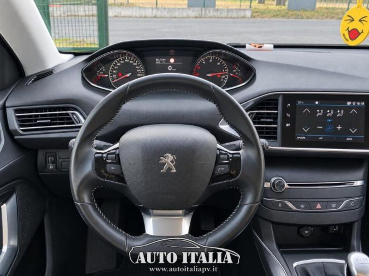 Peugeot 308 SW BlueHDi 130 S&S Allure (11)