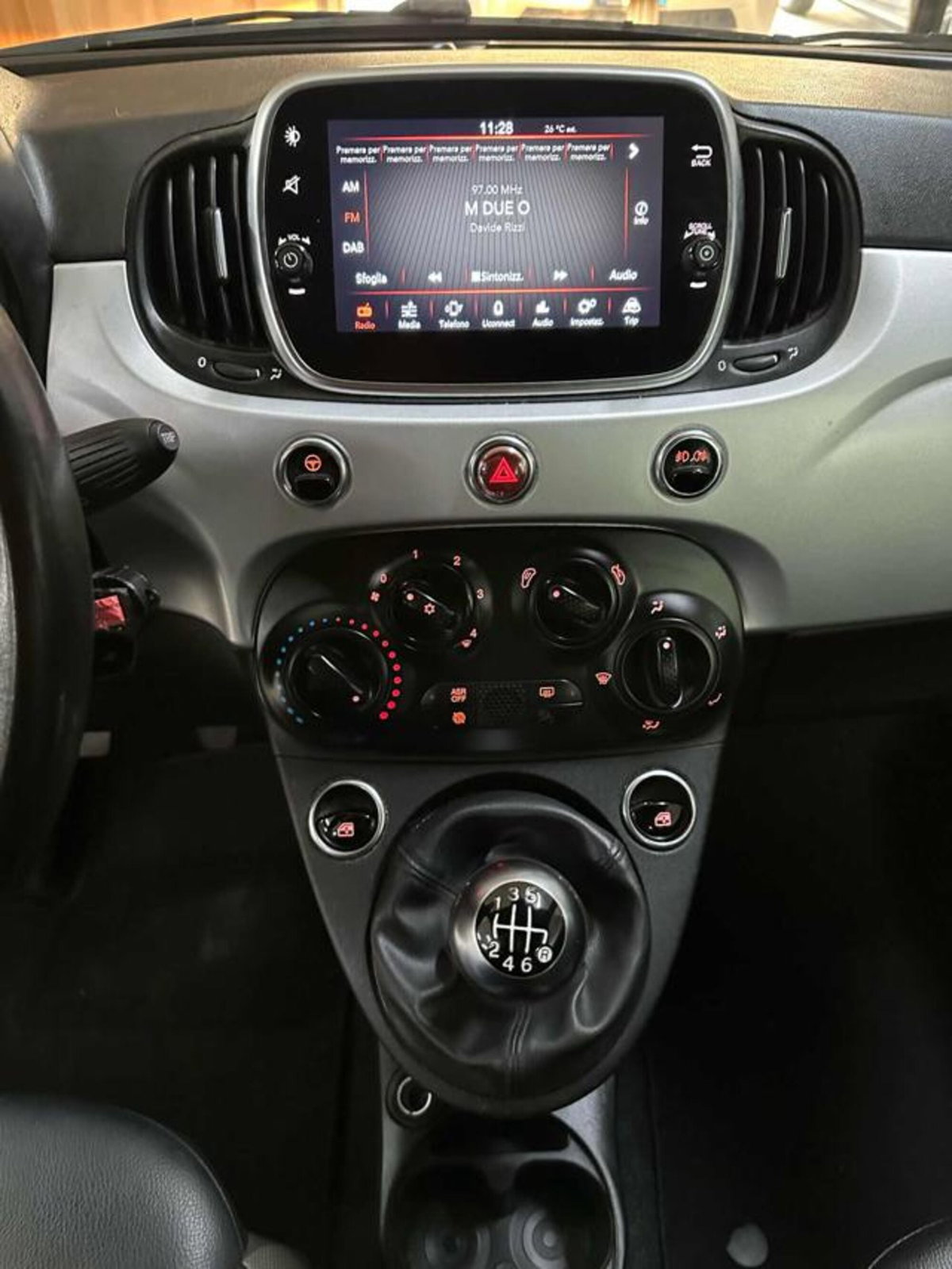 Fiat 500 1.0 Hybrid Connect (14)