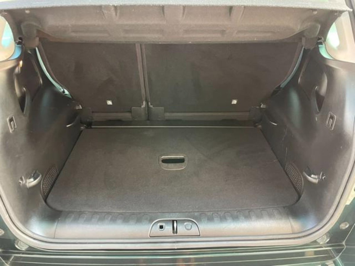 Fiat 500L 1.6 Multijet 120 CV City Cross (14)