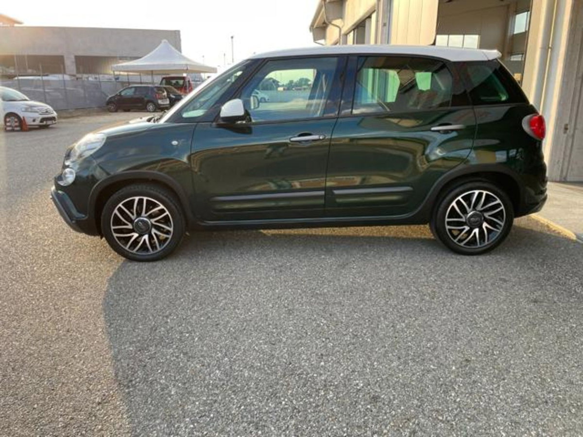 Fiat 500L 1.6 Multijet 120 CV City Cross (2)