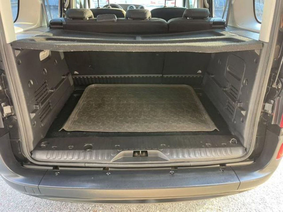 Mercedes-Benz Citan 1.5 111 CDI Kombi Trend (13)